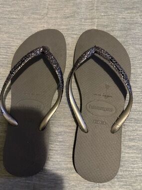 Havaianas Women's Glitter Thong Sandals - Gunmetal Gray